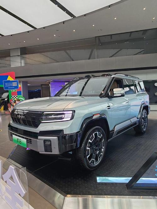 东莞83比亚迪方程豹硬派越野的爆款，英菲尼迪35周年与你共成长