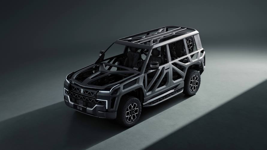 东莞83仰望U8硬派越野的科技魅力，国能汽车对传统燃油车市场的冲击